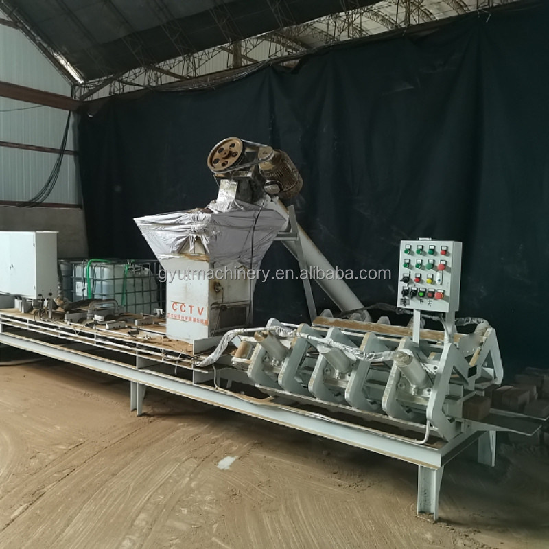 Ιατρική γραμμή παραγωγής 5 Kg Coco Peat Block Press Machine με πριονιστική σκόνη από ίνες καρύδας