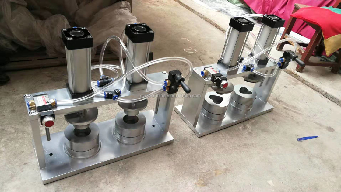 Εύκολη στη λειτουργία Αεροκίνητη μηχανή μπάνιου με πολλαπλές πιέσεις 15 κιλά Βάρος Σχήμα καρδιάς