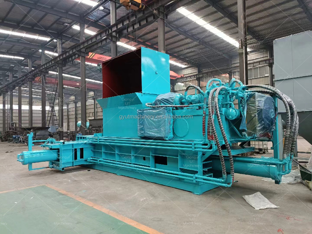 Τετραγωνική συσκευή 29kg Οριζόντια υδραυλική συσκευή πώλησης άχυρου με άχυρο για αλφακές