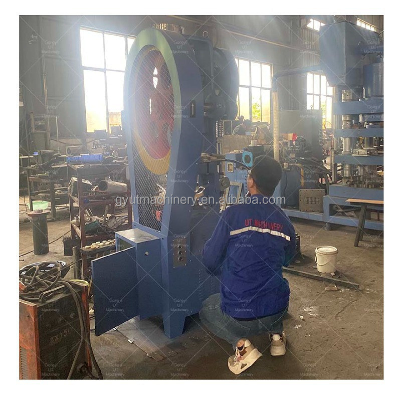 Μηχανή συντριβής σκόνης πλήρως αυτόματη μηχανή κατασκευής σφαιριδίων για εργοστάσια παραγωγής σαπουνιού