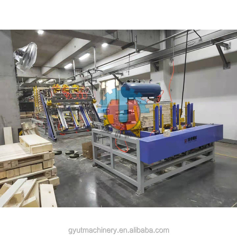 Πλήρης αυτόματη μηχανή καρφώματος παλέτας για παλέτες ευρώ ξύλου 2-2.5m3/24H