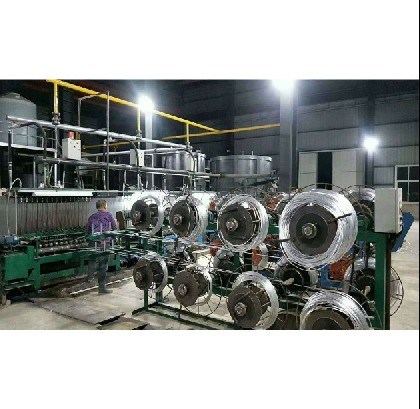 Ηλεκτρικός φούρνος τόξου Φούρνος τήξης μεταλλεύματος 2,5 τόνους την ημέρα Δυνατότητα χύτευσης ράβδου αλουμινίου