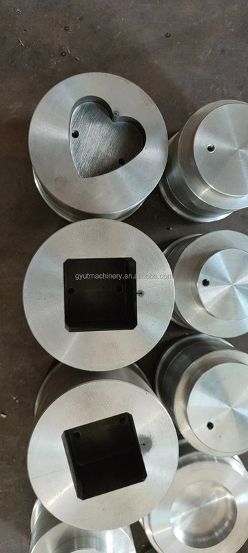 DIY Rosehip Melt Pour Soap Bath Bombs Balls Press Machine Απλό και για τις ανάγκες των ξενοδοχείων