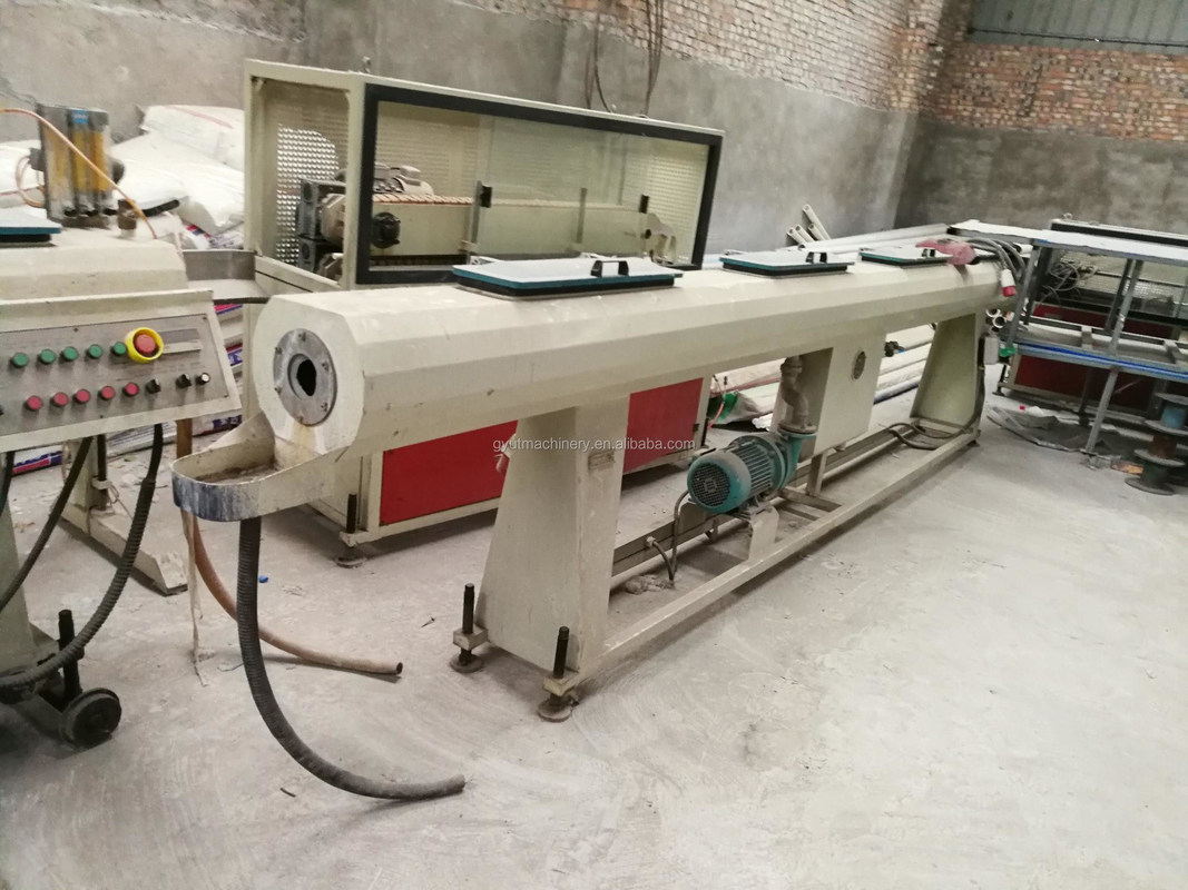 Μηχανή κατασκευής σωλήνων υπόγειων υδάτων από PVC/γραμμή παραγωγής για ομαλή παραγωγή